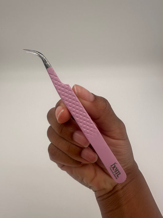 curved isolation lash tweezer